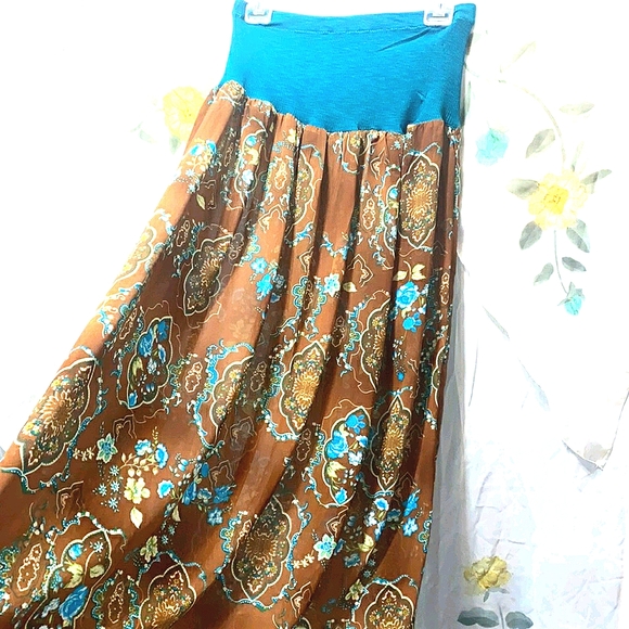 None Dresses & Skirts - BOHO/SHABBY-CHIC MAXI FLORAL SKT SZ M